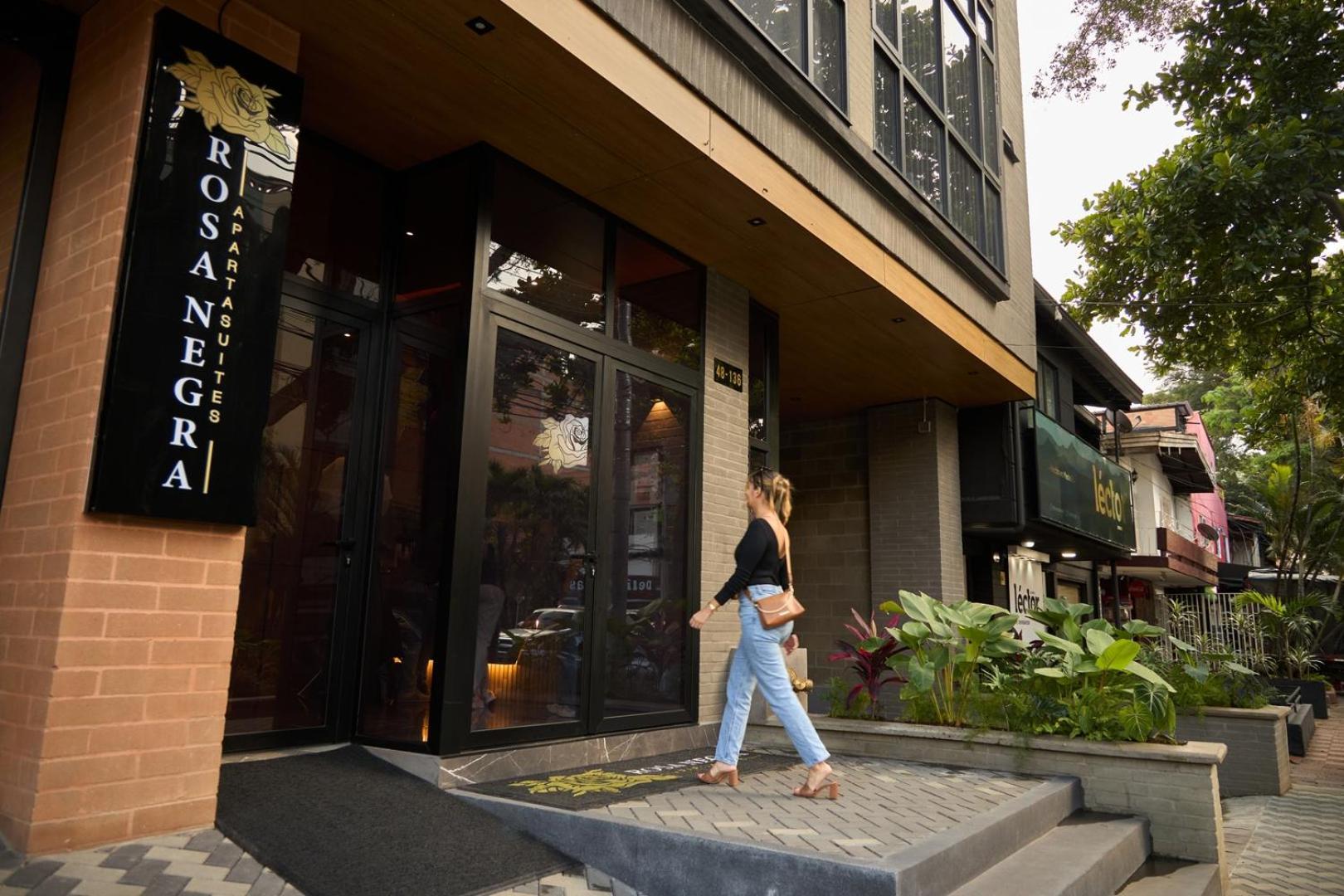 Rosa Negra Comfort Stadio Aparta-Suite Medellín Exterior foto